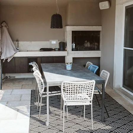 Claudia Casa de Férias Kaštelir