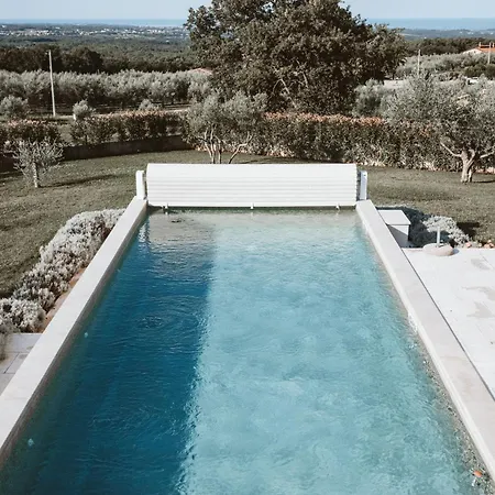 Claudia Casa de Férias *